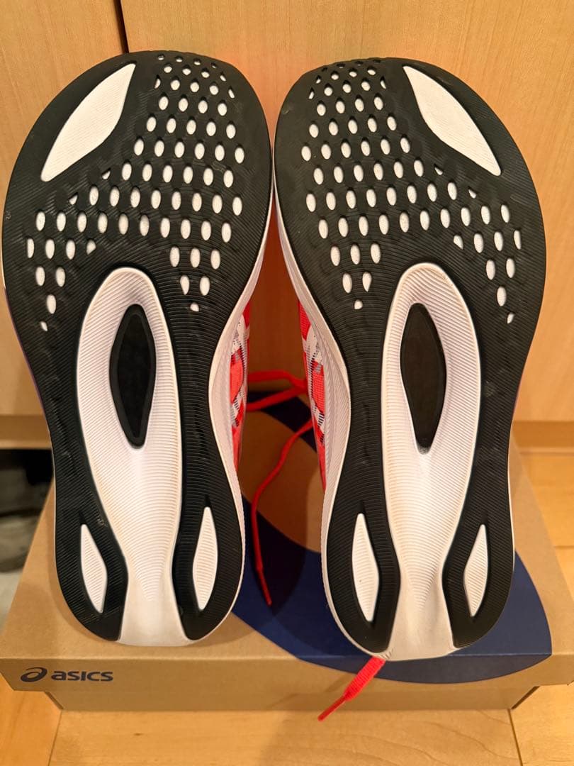 【美品】ASICS マジックスピード４【26.0 cm】