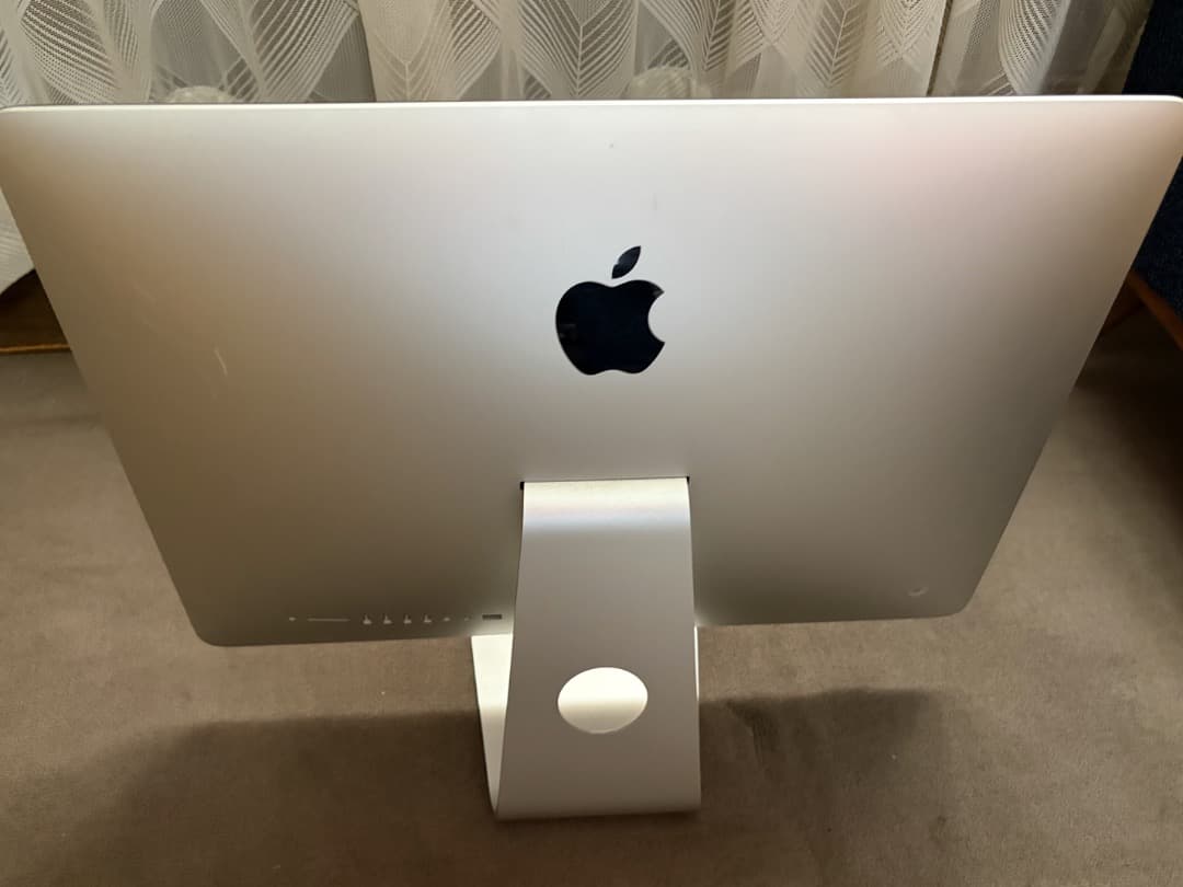 値下げしました！！iMac (21.5-inch, Late 2015)　美品！