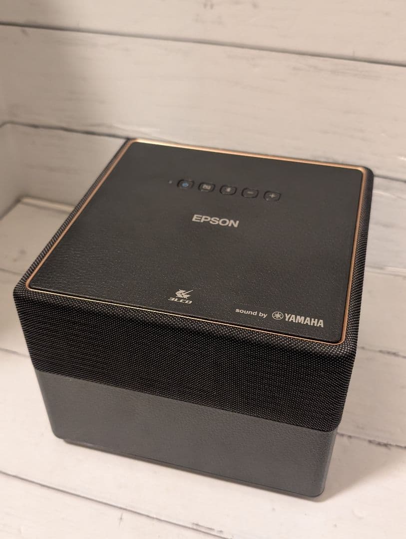エプソン EF-12 ホームプロジェクター ドリーミオ