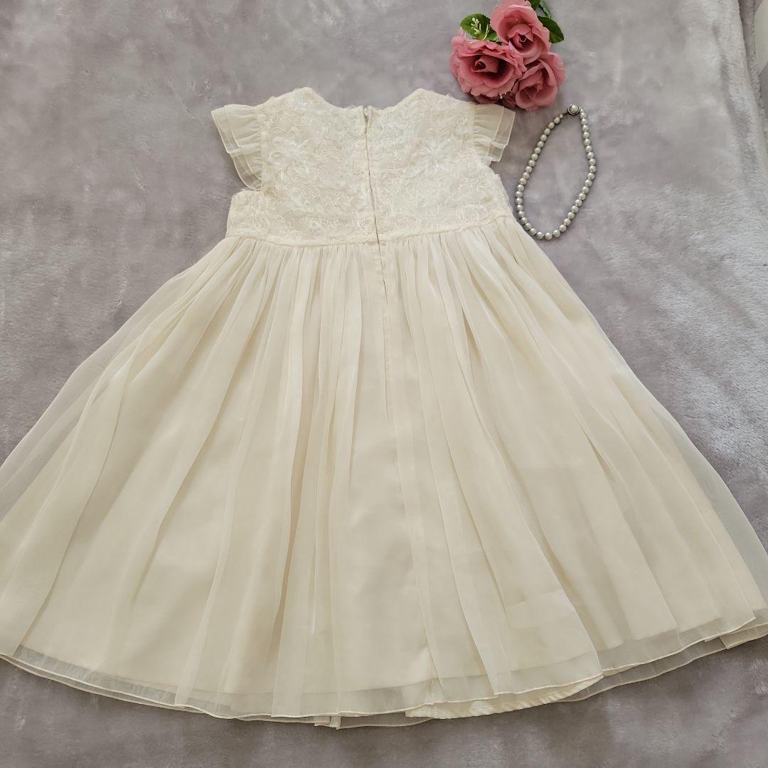 TOCCA アイボリー フリル袖 花柄刺繍プリーツドレス