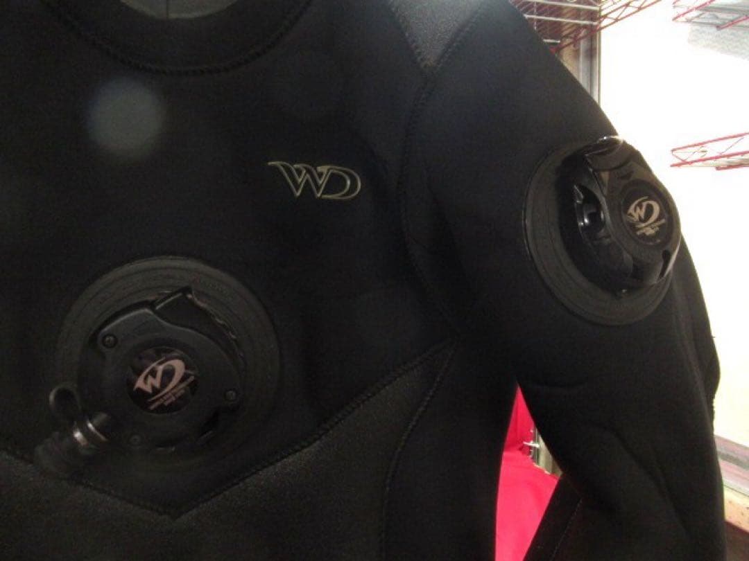美品WD ドライスーツ ブラック フルスーツ