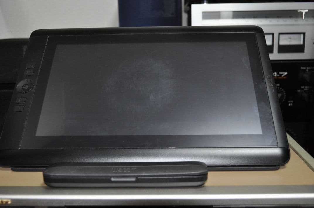 あめ　Wacom Cintiq 13HD 液晶ペンタブレット