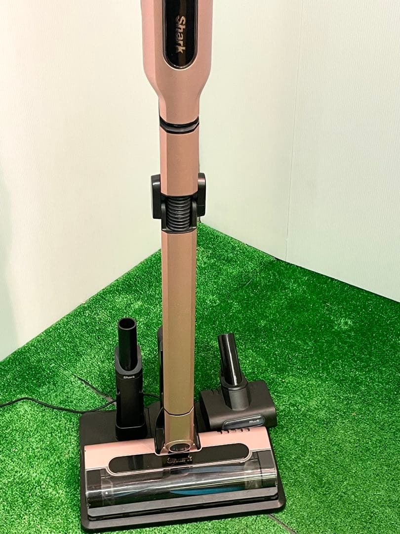 Shark シャーク コードレス 掃除機　クリーナー　　CS501JRG