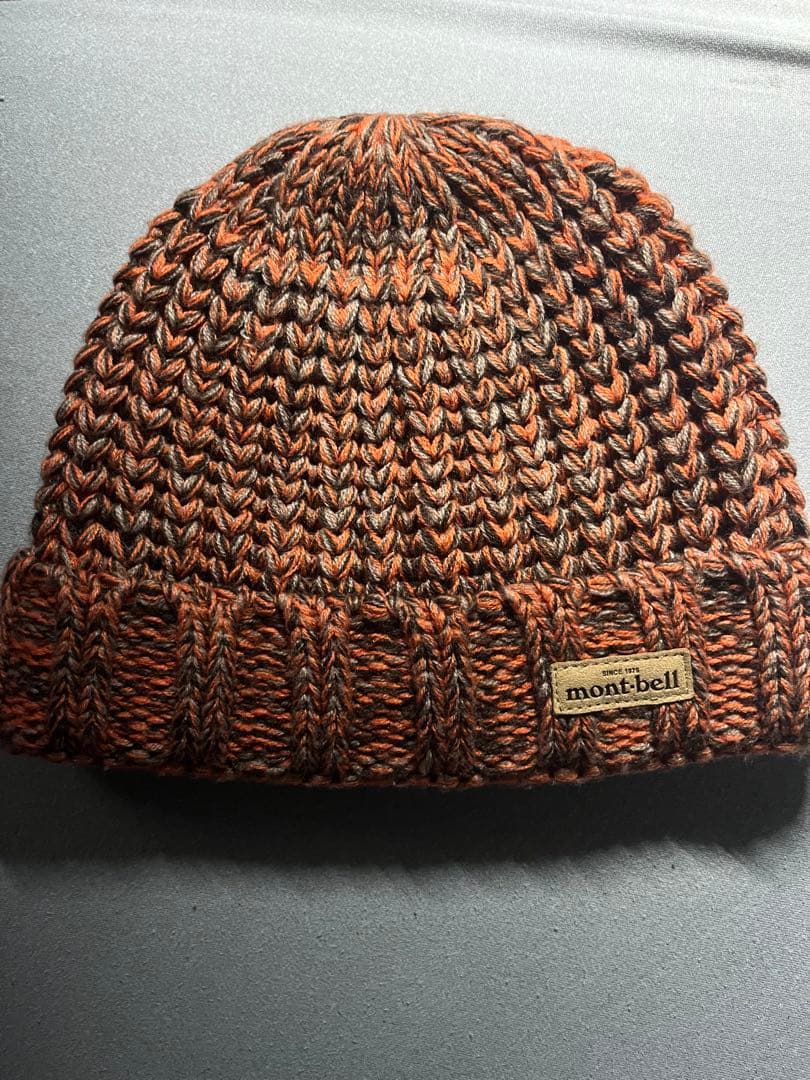 mont-bell ニット帽 M/L オレンジ系　早い者勝ち