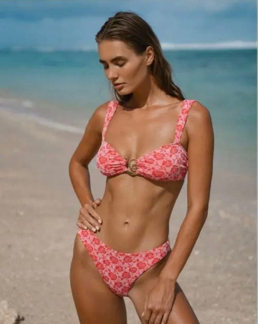 BERLOOK ジャガード　ビキニ　バックル　ゴールドスパイラル　新品未使用