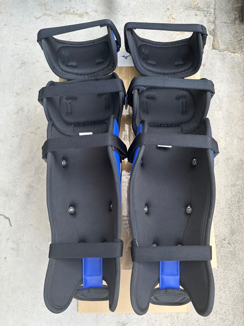 まっとまっくす キャッチャーレガース 青 ソフトボール用