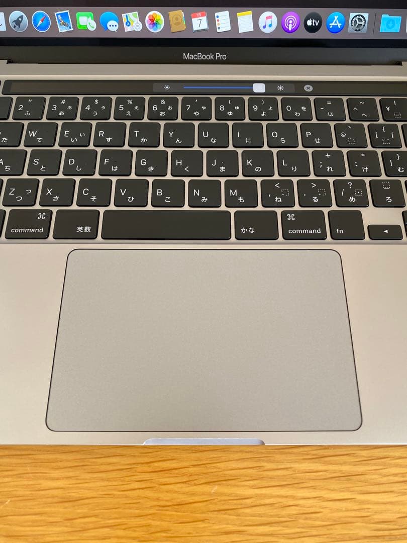 MacBook Pro 2020 高性能 1TB大容量　　MacBook本体