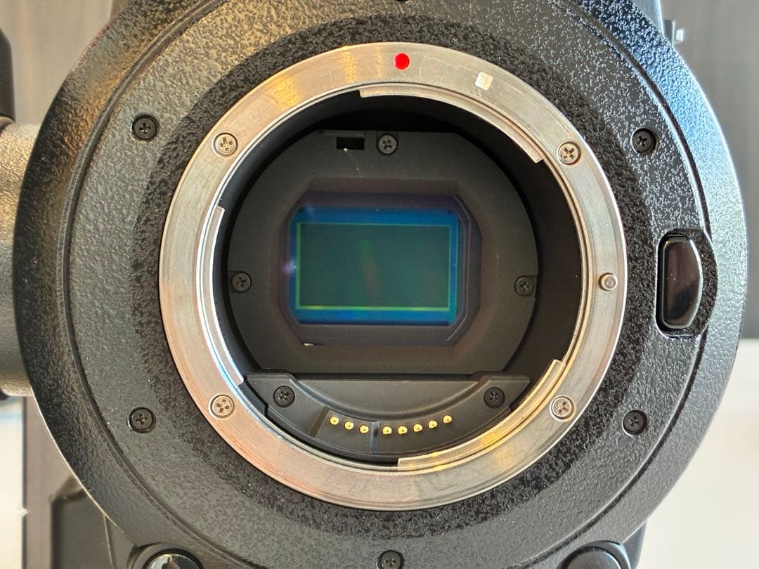 Canon EOS C100 ボディ（EFマウント）通電217時間