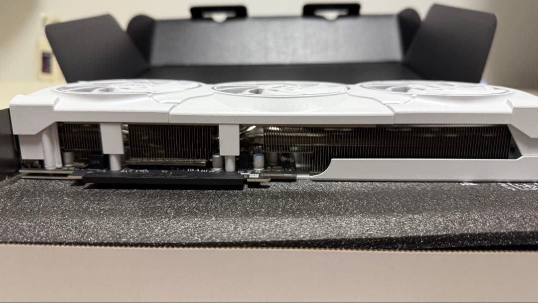 MSI GEFORCE RTX 5080 OC版