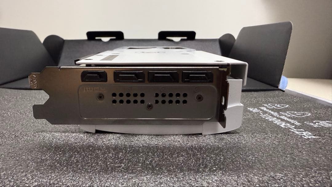 MSI GEFORCE RTX 5080 OC版