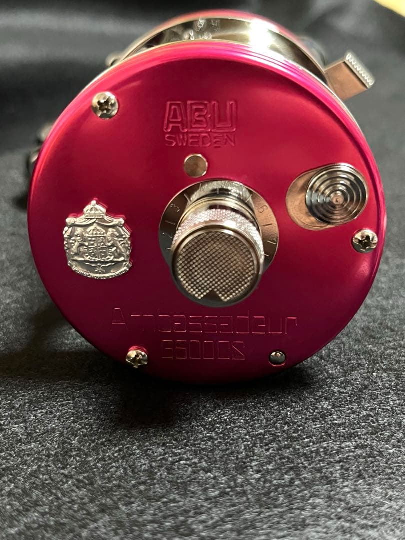 け*ん様 アブガルシア6500 csロケット　ピンク