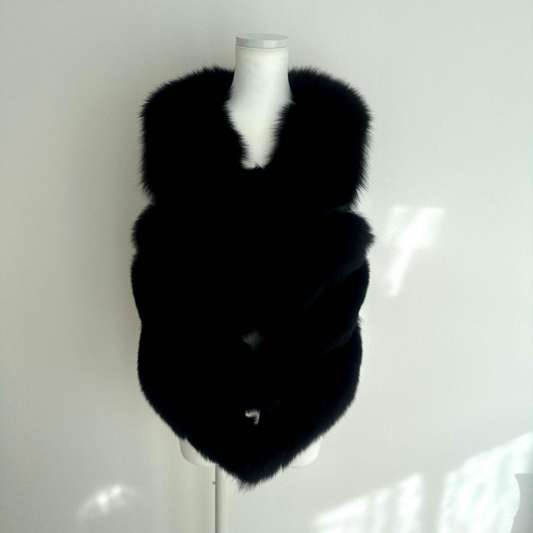 新品未使用　zoeeフォックスファーベスト(ビックスキン)