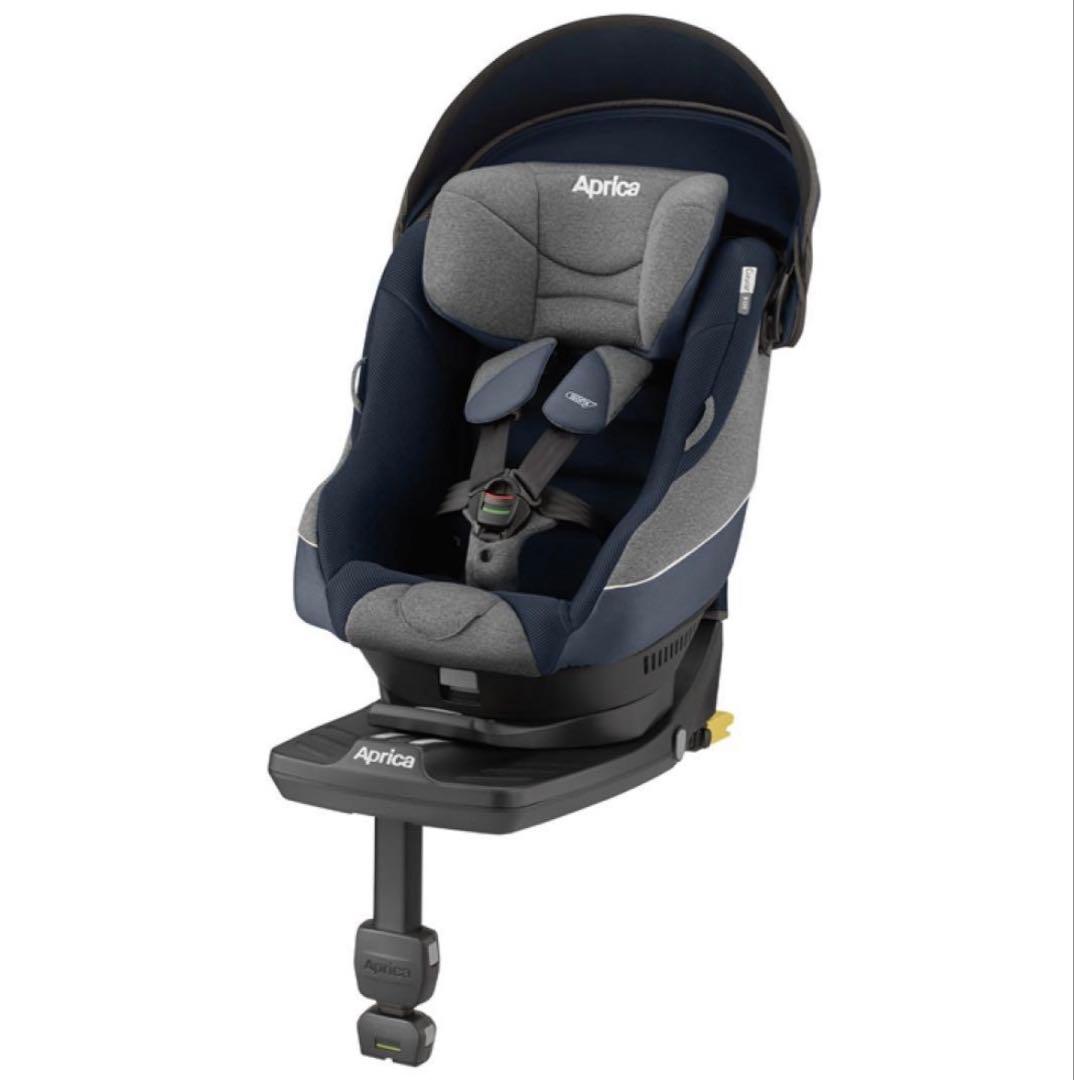 美品アップリカ クルリラプラス　チャイルドシート 回転式 ISOFIX 360