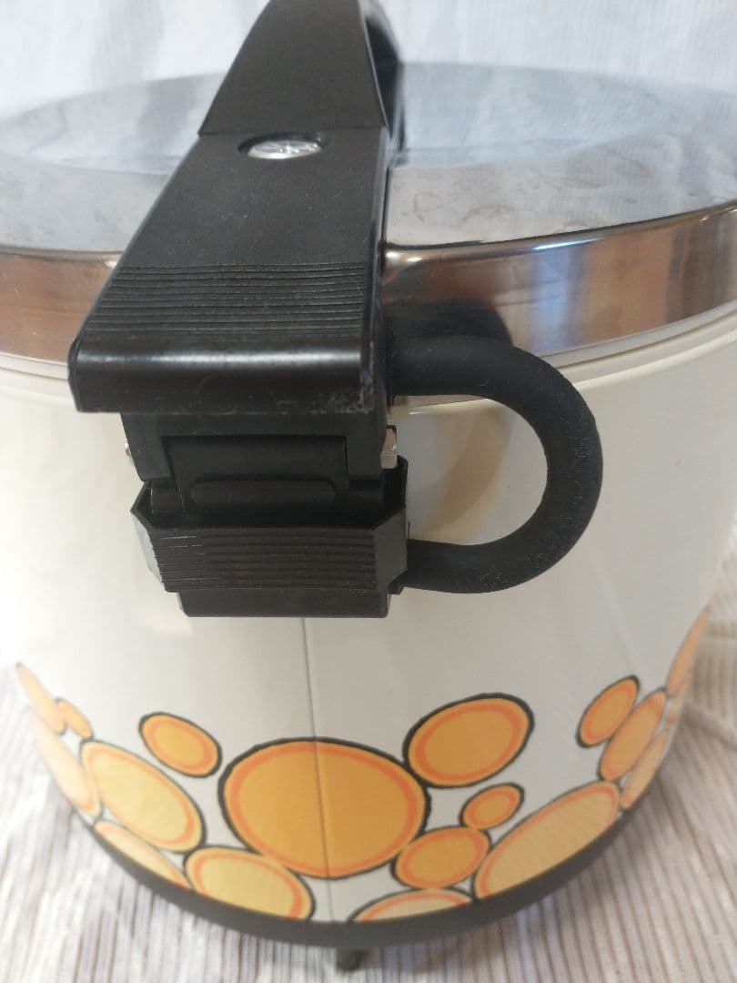 [新品未使用]❣️OMRON電子ジャー炊飯器 JS−１６A（９合)