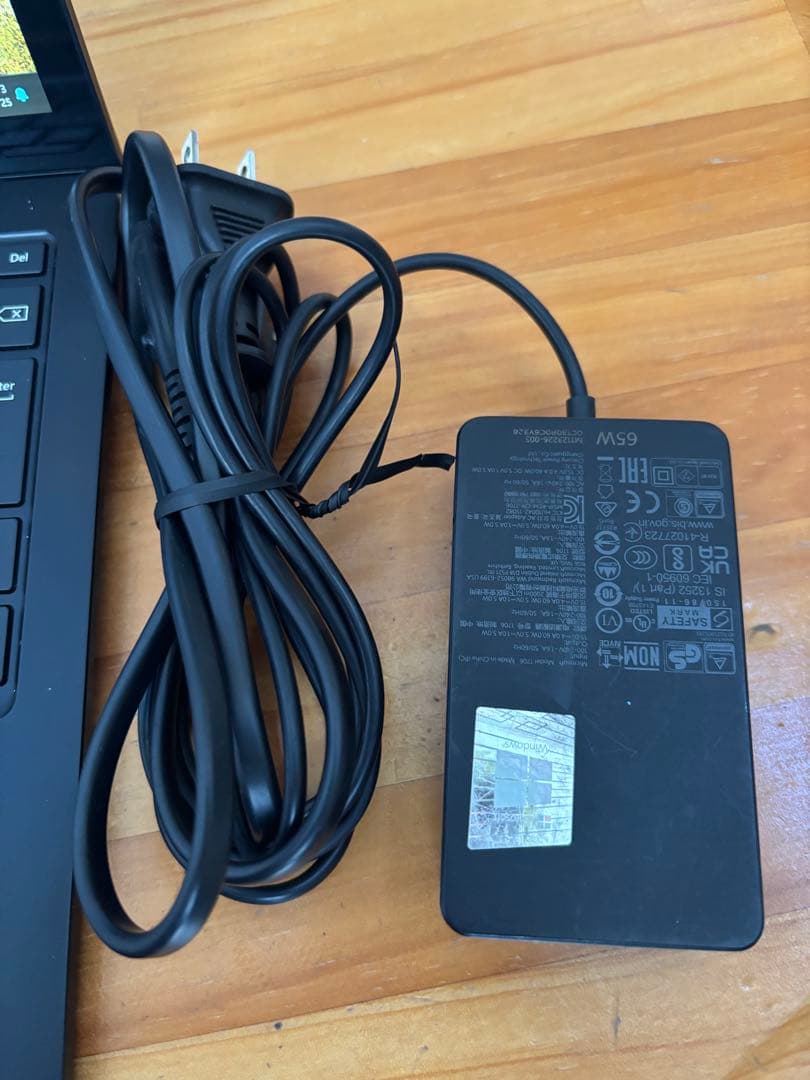 Surface Laptop 4 Corei7-1185G7 メモリ16GB