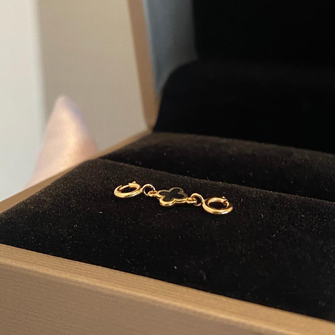 K18YG 引き輪 ヒキワ クローバー 四ツ葉 イエローゴールド 18金 18K