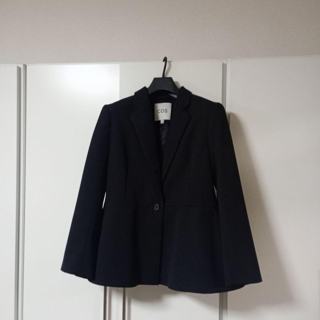 【発送スケsale】COS ブラック テーラードジャケット