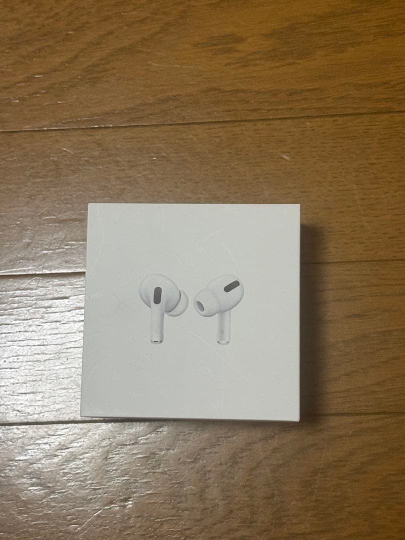 Apple AirPods Pro 箱