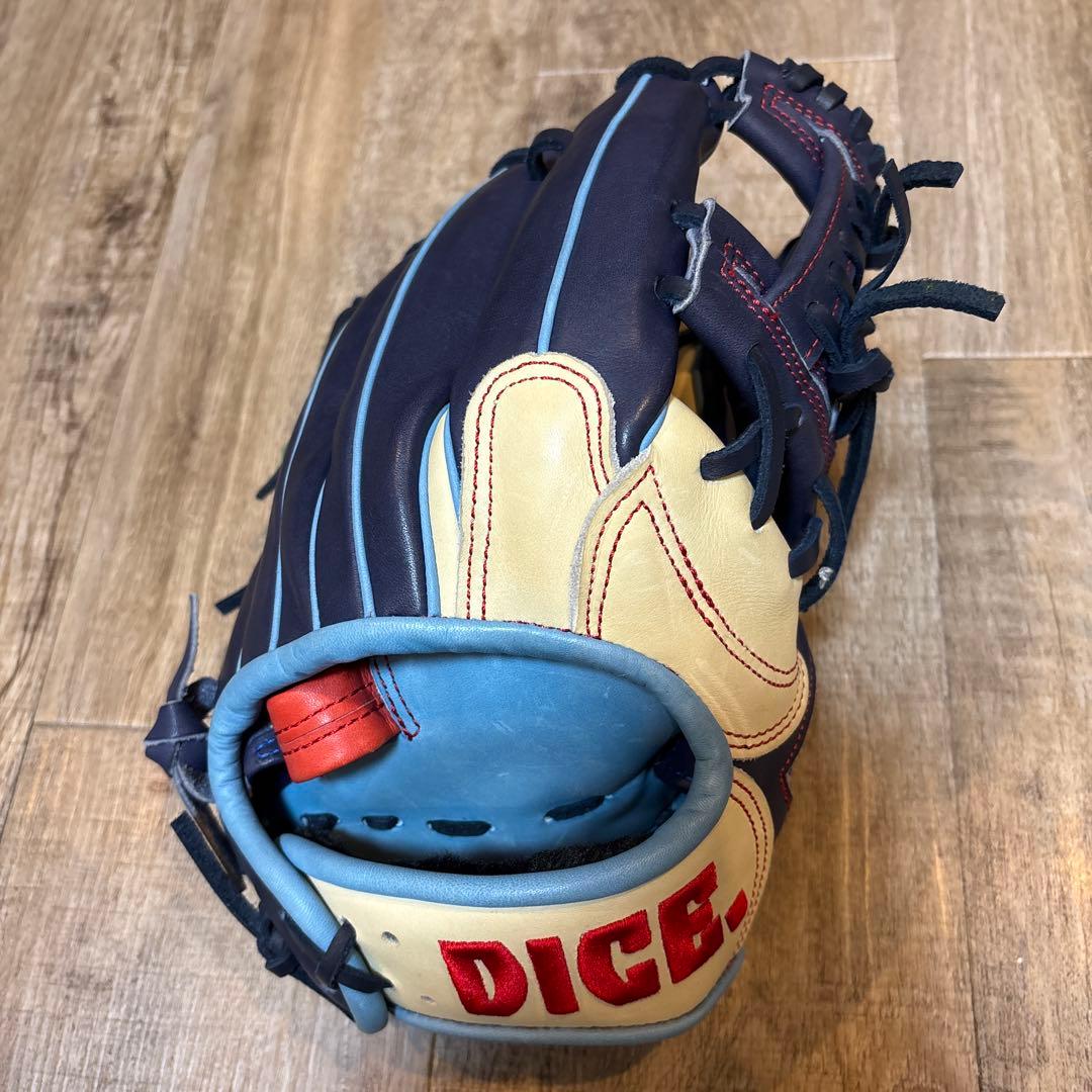 DICE. 硬式野球グローブ ネイビー/ベージュ
