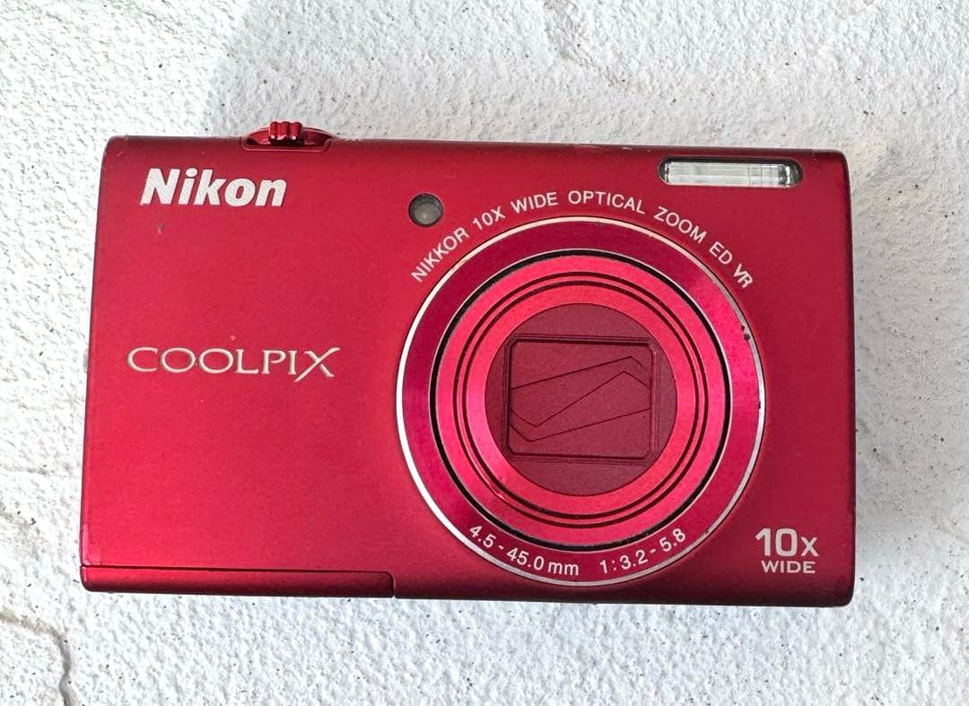 実写美⭕️【動作確認済み】Nikon COOLPIX S6200 デジカメ