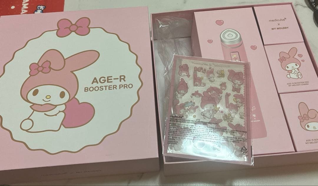 マイメロディ AGE-R BOOSTER PRO 美顔器 メディキューブ