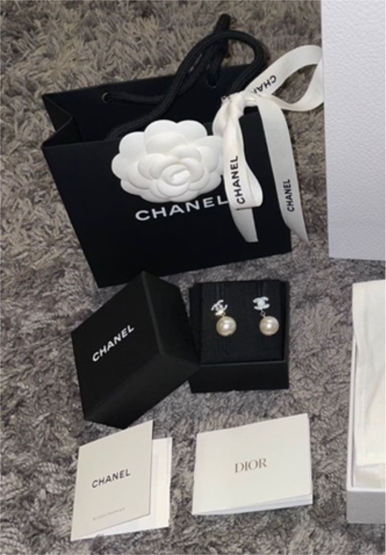 CHANEL ★ピアス 片耳 （シルバー 真珠）