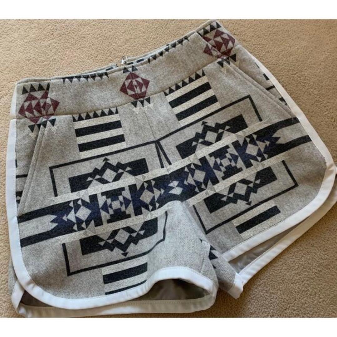 定価48000円 sacai luck ウールショートパンツ