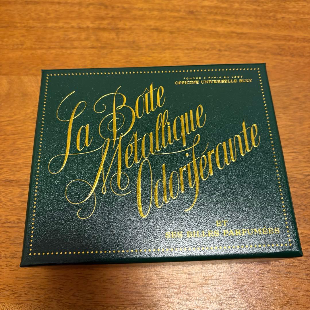 BULY ボワット・メタリック・オドリフェラン　紙袋付き