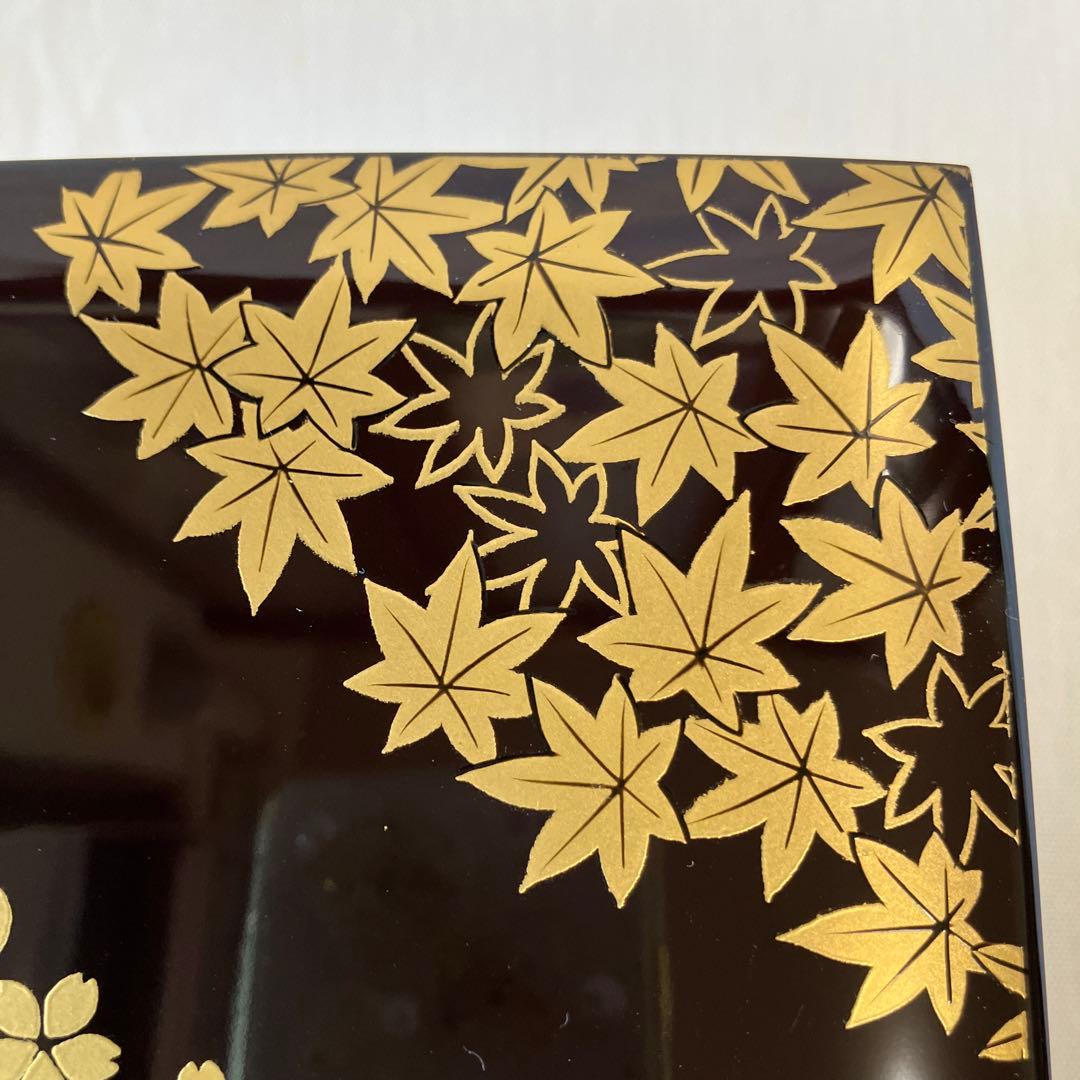 越前漆器　越前塗　溜塗り　本重箱　お重　重箱　二段重　二段重箱春秋蒔絵　桜と紅葉