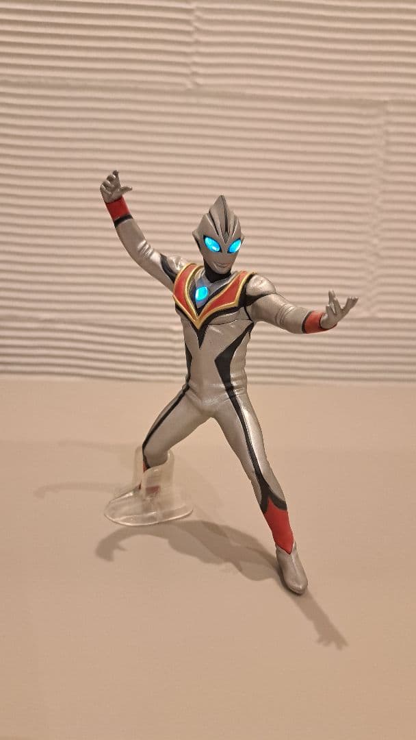 アルティメットルミナス　イーヴィルティガ/キリエロイド 2体セット