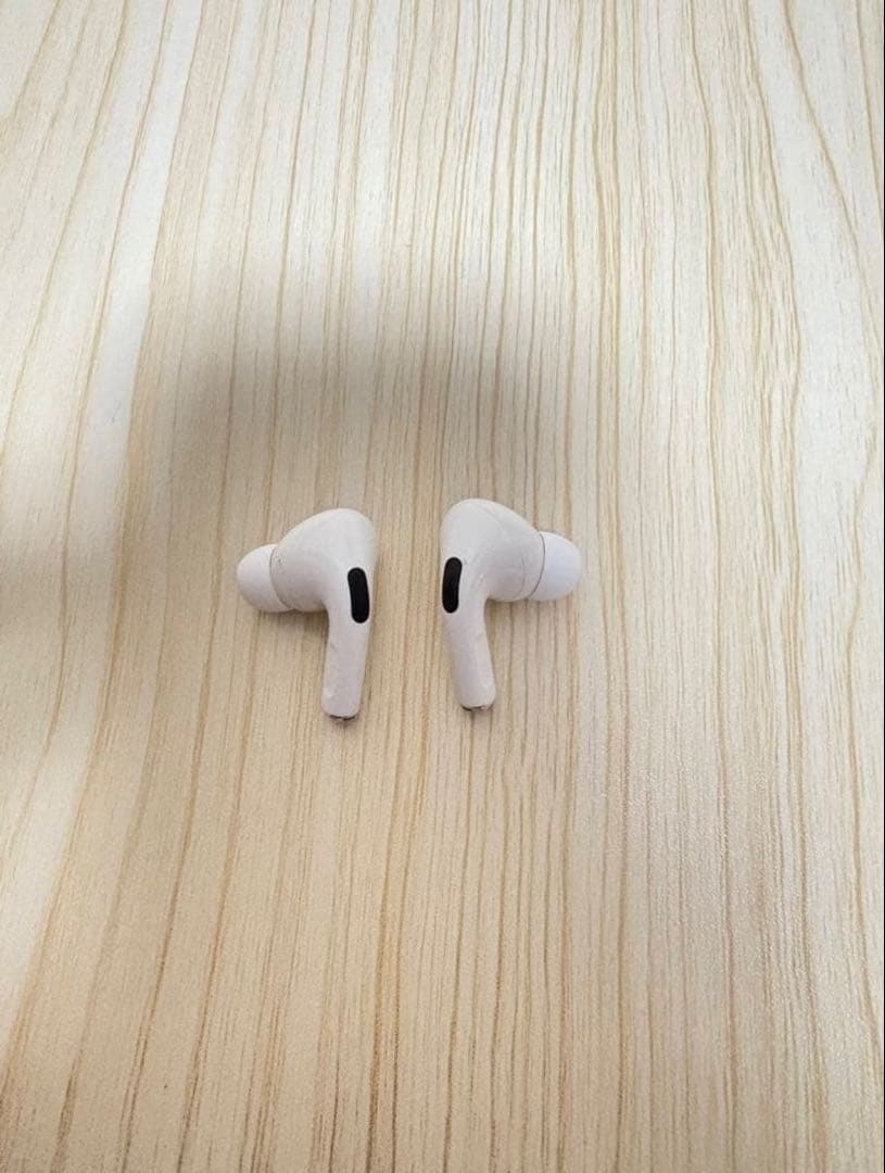 純正Apple AirPods Pro 本体 充電ケース付き