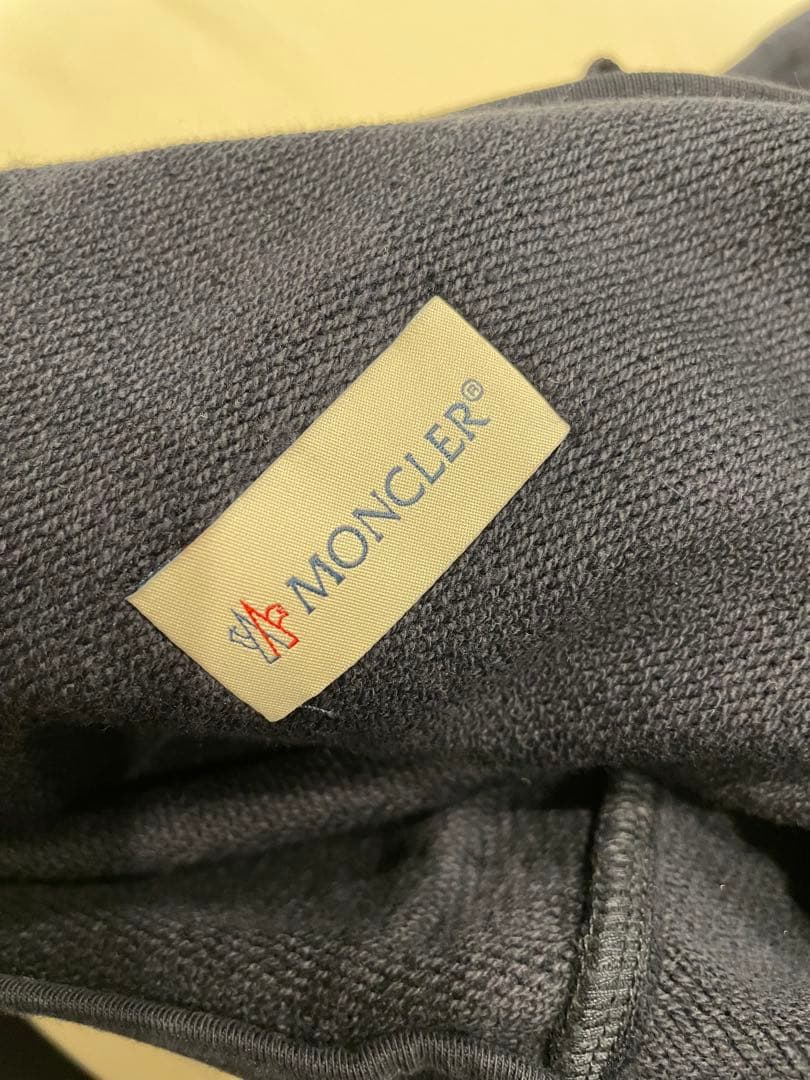 モンクレール　 ロゴワッペン　スウェット　美品　ショートパンツ　紺色　正規品