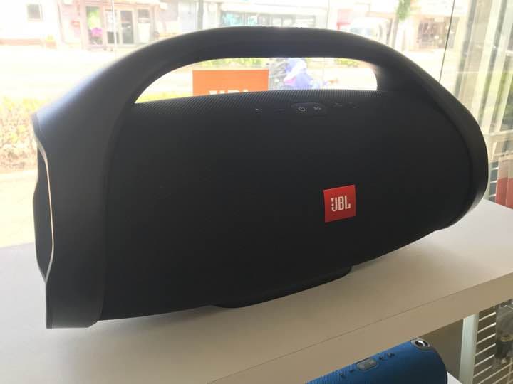 スピーカー・ウーファー BOOMBOX JBL