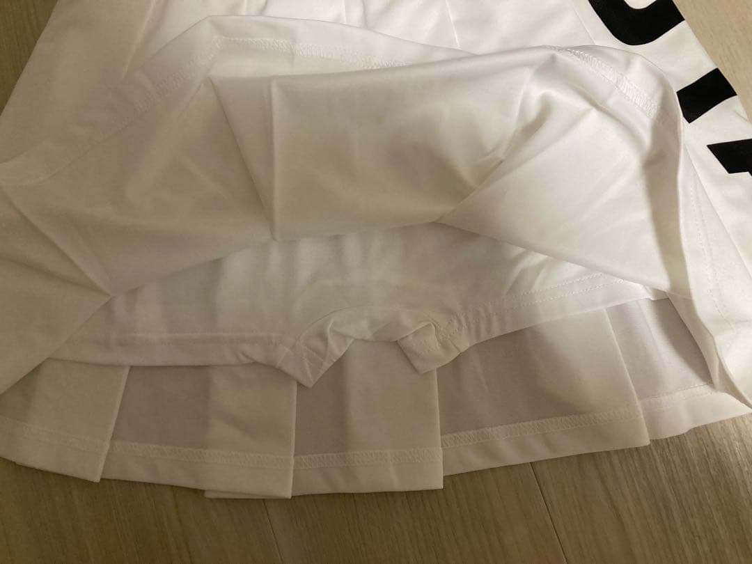 １点のみUTAAゴルフシャツ＆スカートセットSサイズストレッチ