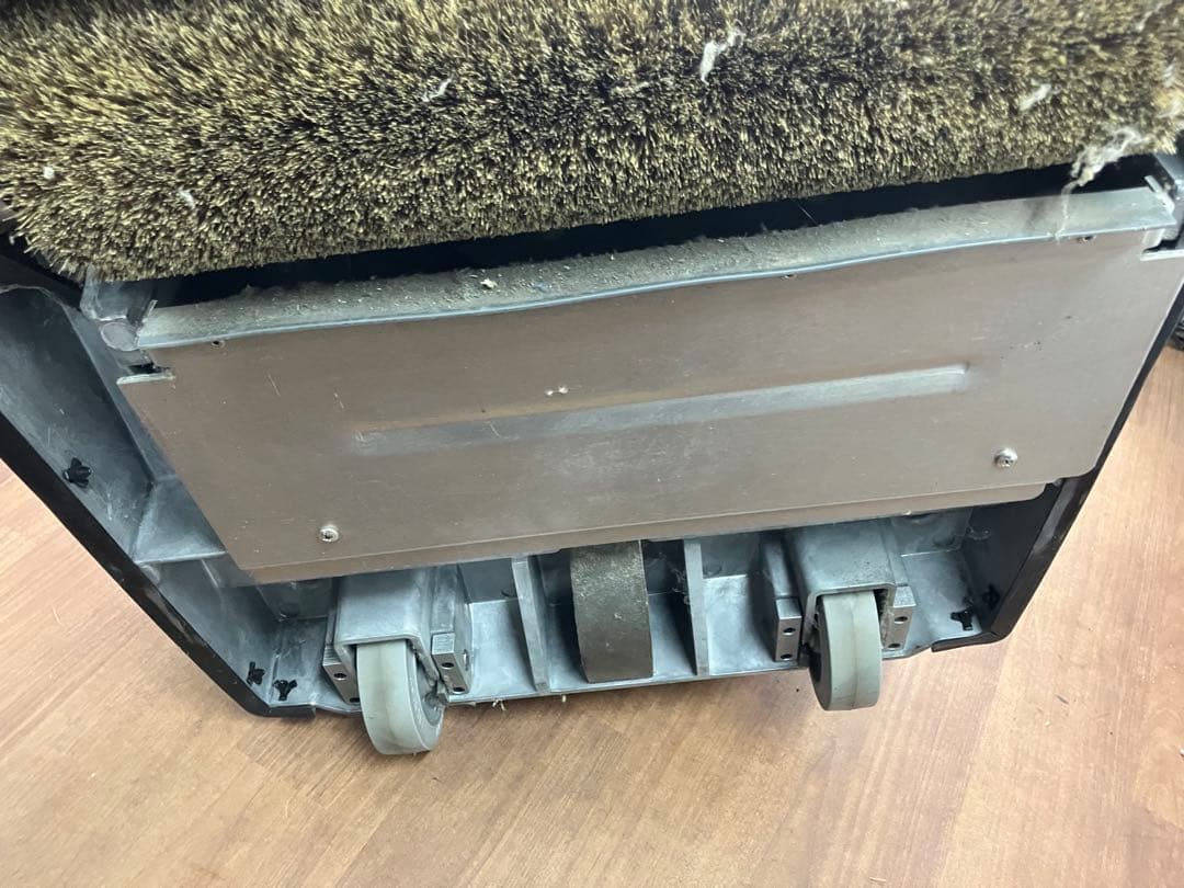 蔵王産業 スーパーパイルブラシ 業務用カーペット掃除機 70000J 100V