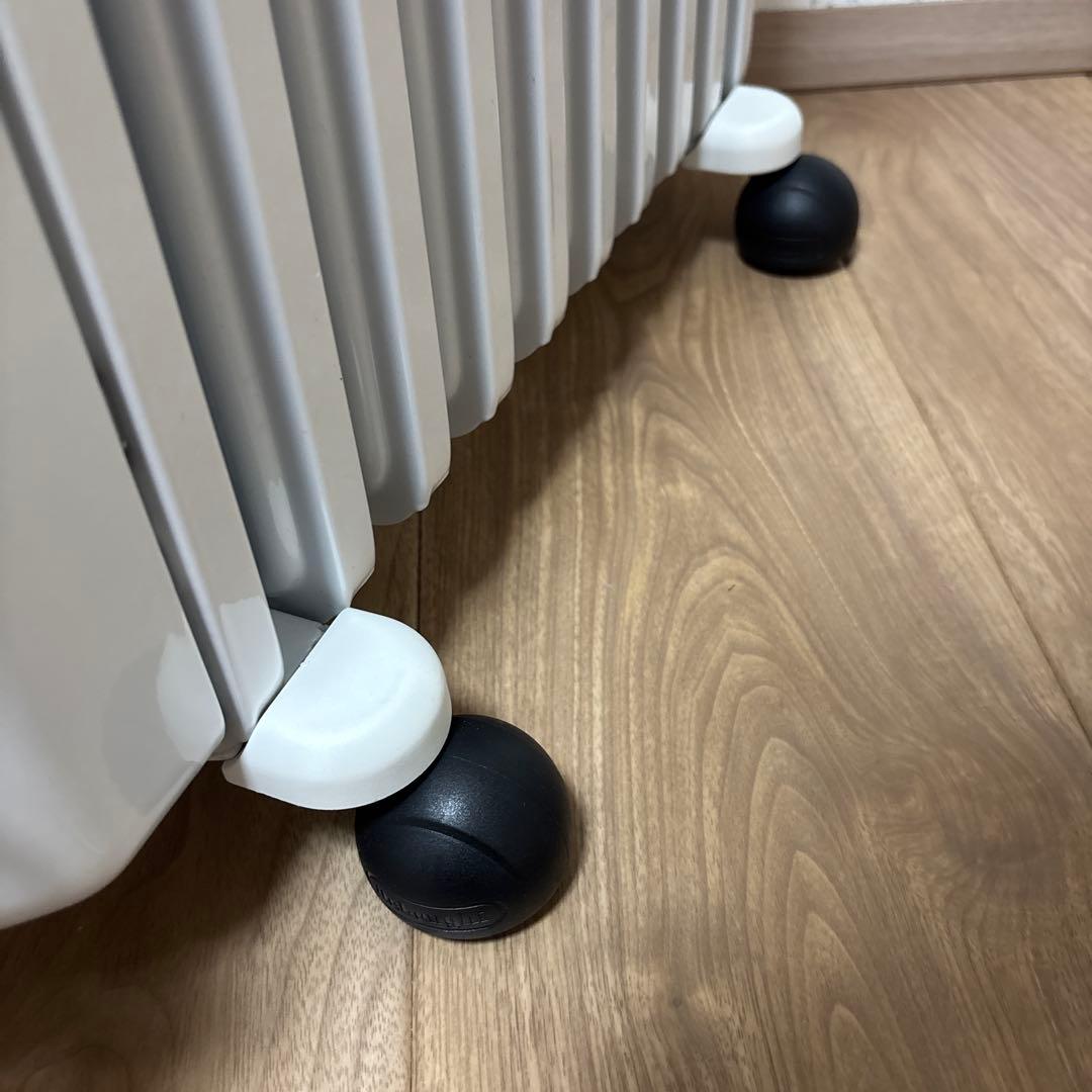 デロンギ　アミカルドオイルヒーター