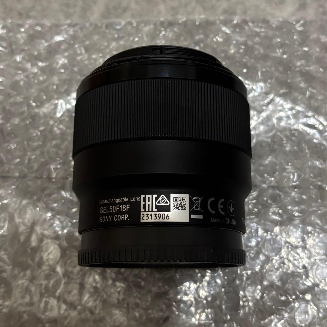 デジタルカメラ SONY FE 50mm F1.8 / SEL50F18F