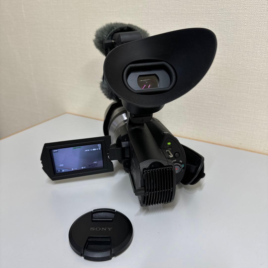 SONY ビデオカメラ　NEX-VG20