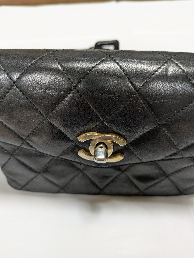 CHANEL マトラッセ　ラムスキンチェーン　ウエストポーチ