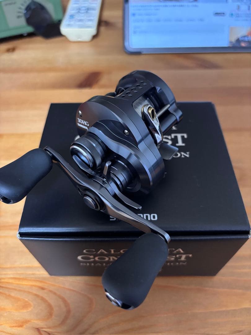 シマノ　カルカッタコンクエスト　シャローエディション30HG