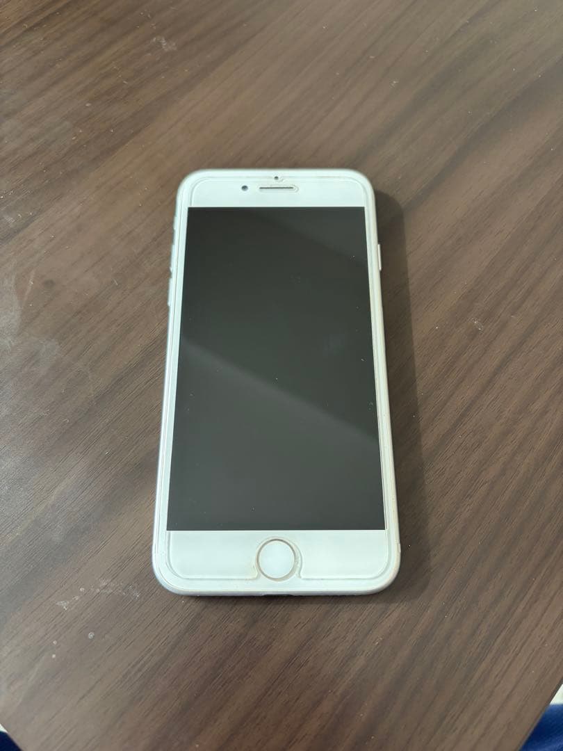 【美品]】Apple iPhone 7 シルバー 128GB