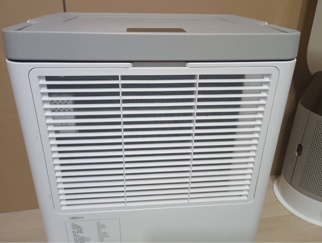 タンスのゲン　除湿機 QL13 最大35L/日　動作良好