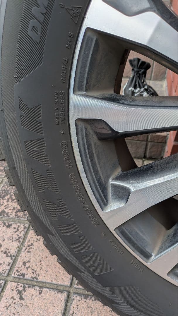 ランクル 150系 プラド 19インチ純正ホイール スタッドレスタイヤ