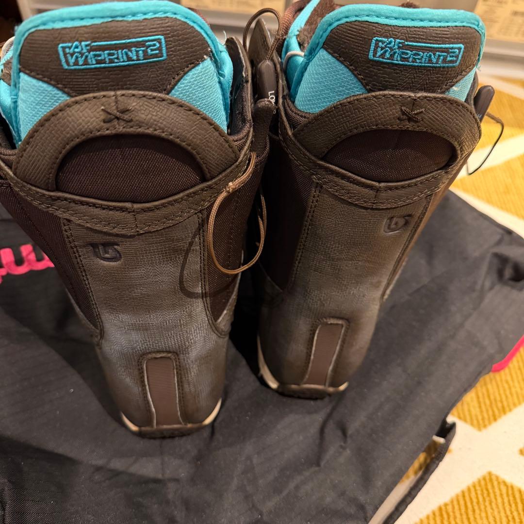 【断捨離しBurton 女性用スノーボードブーツ　24センチ