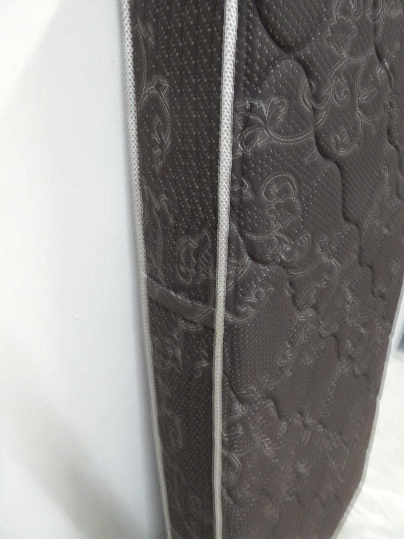 美品■SIMMONS■ビューティレスト シングルサイズ ベッドマットレス