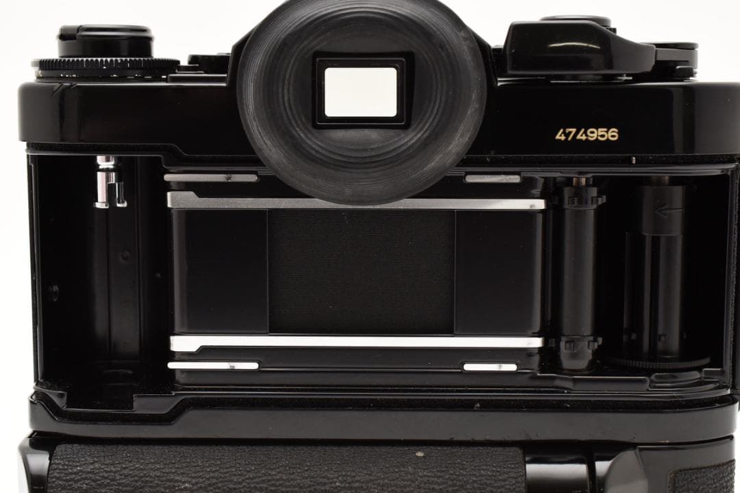 フィルムカメラ Canon A-1 + New FD 35-70mm F4 + WINDER