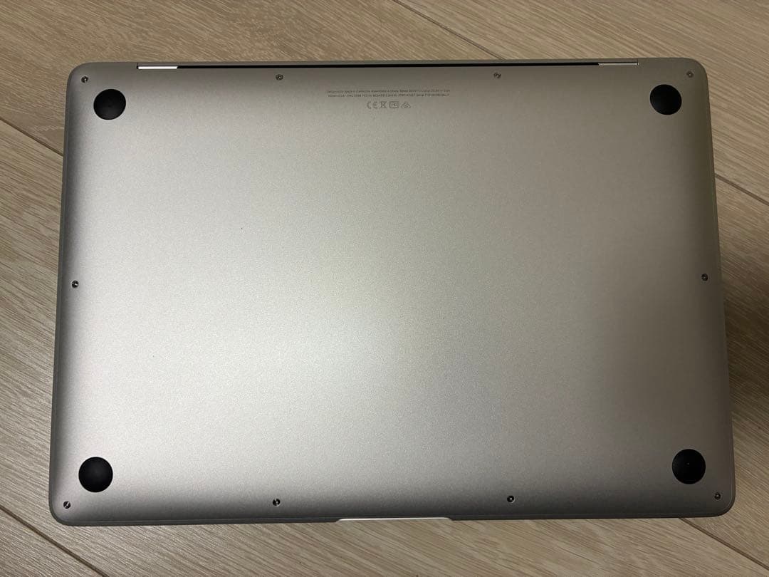 MacBook Air M1 8GB 256GB 液晶割れジャンク 箱・付属品