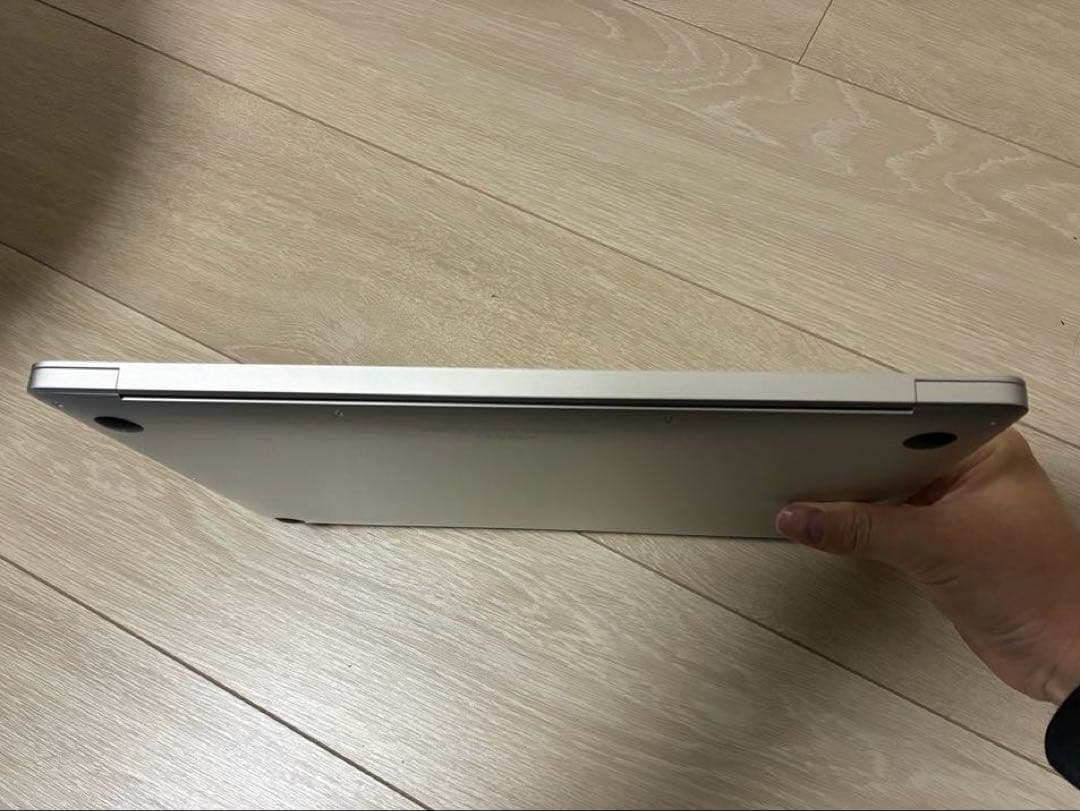 MacBook Air M1 8GB 256GB 液晶割れジャンク 箱・付属品