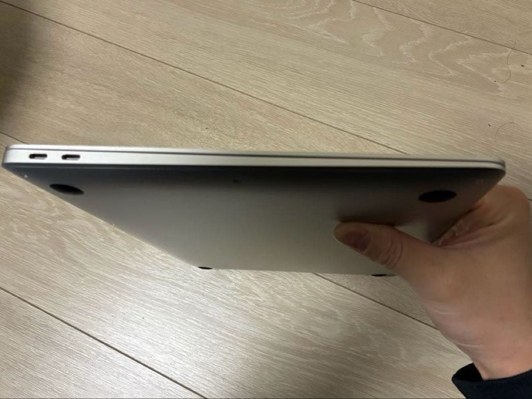MacBook Air M1 8GB 256GB 液晶割れジャンク 箱・付属品