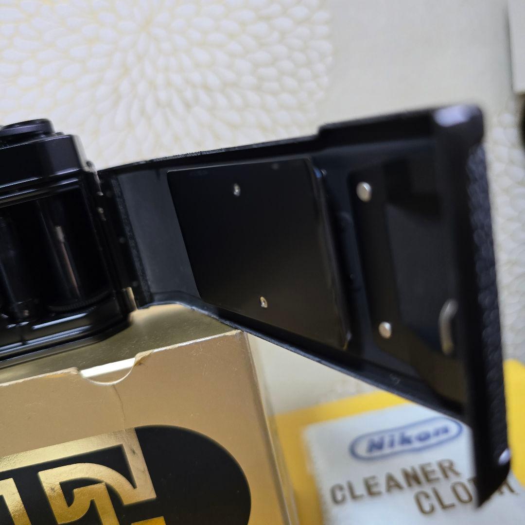 Nikon FE ブラック　箱、説明書付き　美品